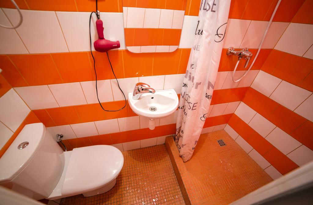 Mini Apartment On Rappoporta 7A-3 Lviv Kültér fotó