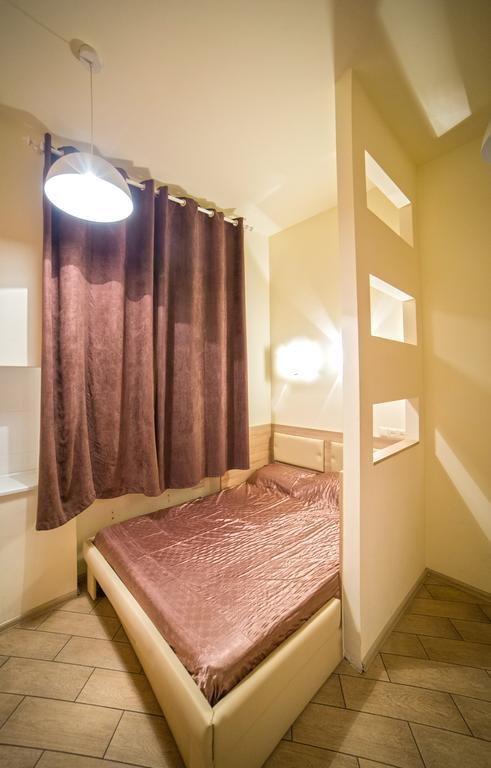 Mini Apartment On Rappoporta 7A-3 Lviv Kültér fotó